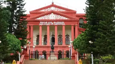 ದೇವನಹಳ್ಳಿಯಲ್ಲಿ ಕಡಿಮೆ ಬೆಲೆಗೆ ಶಿಕ್ಷಣ ಸಂಸ್ಥೆಗೆ ಜಾಗ ಮಂಜೂರು: ಲೋಕಾಯುಕ್ತ, ರಾಜ್ಯಪಾಲರ ಕಚೇರಿಗೆ ಹೈಕೋರ್ಟ್ ನೋಟಿಸ್