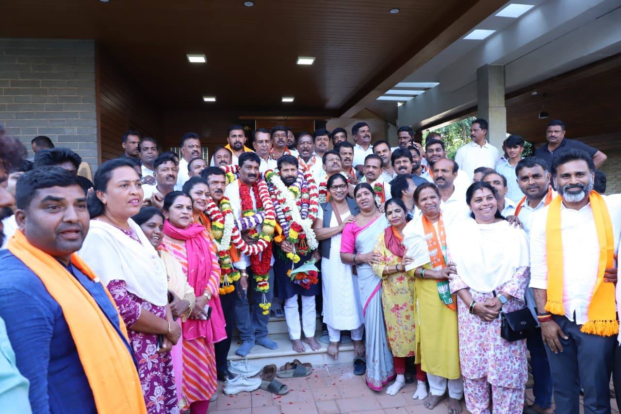 ಚಿಕ್ಕಮಗಳೂರು ಡಿಸಿಸಿ ಬ್ಯಾಂಕ್ ಚುನಾವಣೆ: ಎನ್ಡಿಎ ಮೈತ್ರಿಕೂಟಕ್ಕೆ ಅಭೂತಪೂರ್ವ ಜಯ – ಸಿ.ಟಿ. ರವಿ ಅಭಿನಂದನೆ