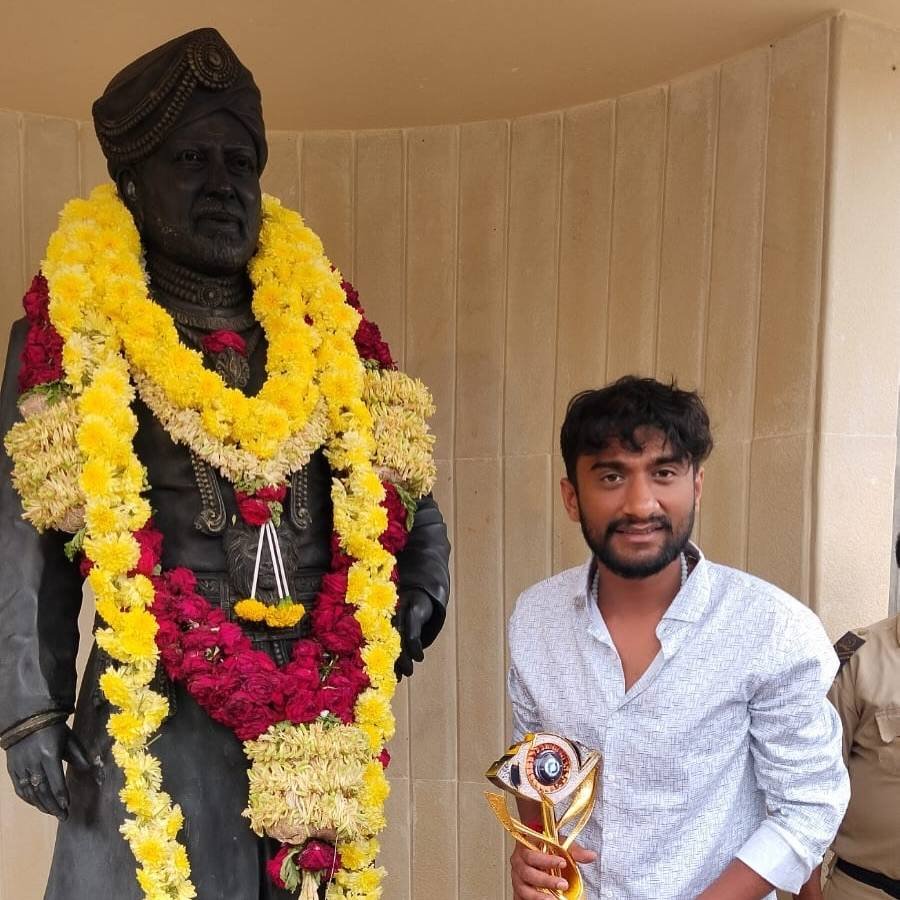 ವಿಷ್ಣುದಾದ ಸ್ಮಾರಕಕ್ಕೆ ‘ಗಿಲ್ಲಿ’ ನಟ ಭೇಟಿ: ಸಾಹಸಸಿಂಹನ ಪುಣ್ಯಭೂಮಿಯಲ್ಲಿ ಗಿಲ್ಲಿ ನಮನ!