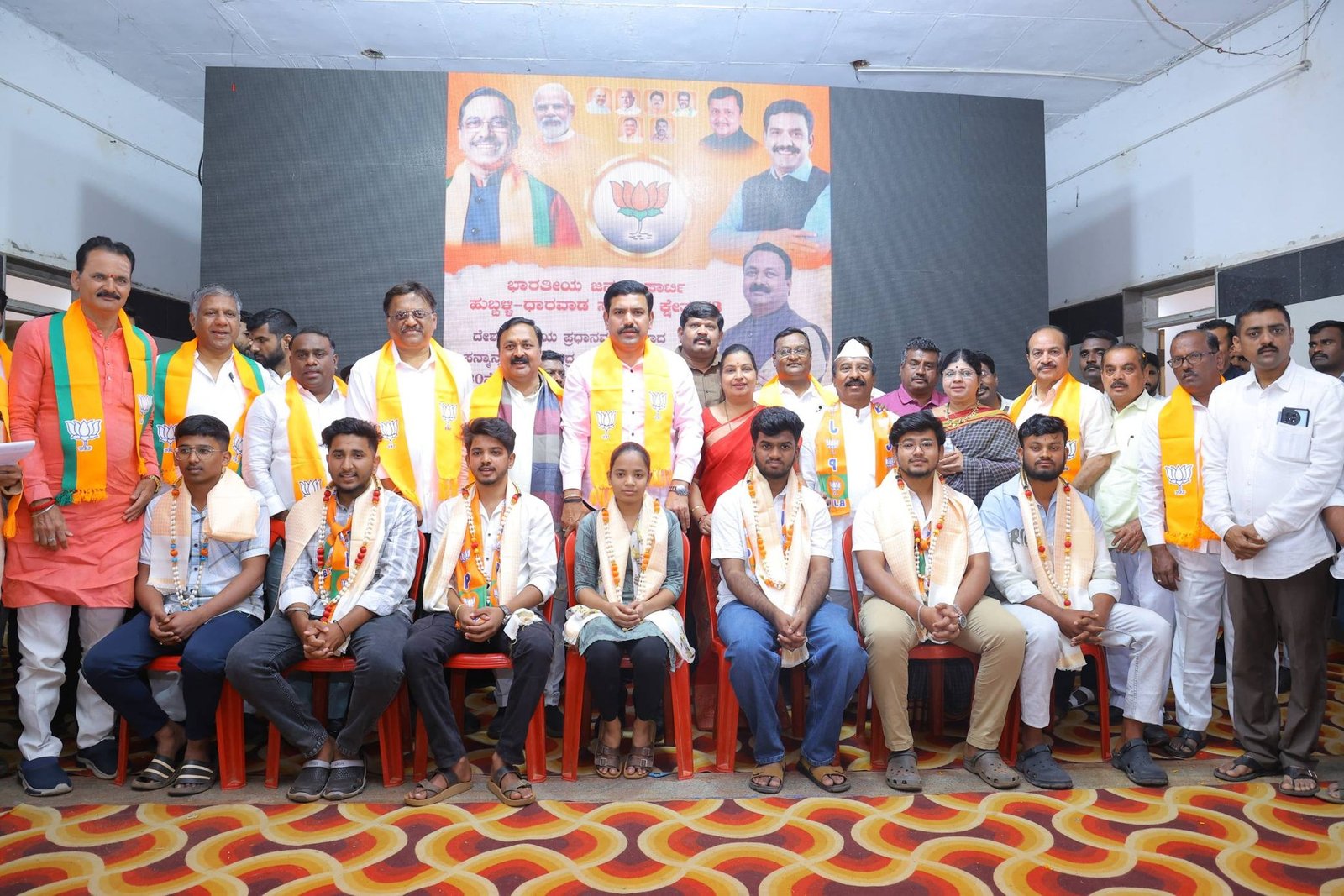 ಧಾರವಾಡ: ಪ್ರಧಾನಿ ಮೋದಿ ಅವರ 2026ರ ಮೊದಲ ‘ಮನ್ ಕಿ ಬಾತ್’ ಆಲಿಸಿದ ಬಿ.ವೈ. ವಿಜಯೇಂದ್ರ