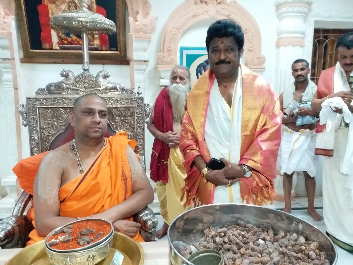 ನಟ ಜಗ್ಗೇಶ್ ಆಧ್ಯಾತ್ಮಿಕ ಪಯಣ: ರಾಯರ ವರ್ಧಂತಿ ಸಂಭ್ರಮದ ಬೆನ್ನಲ್ಲೇ ಹಂಪಿ-ನವಬೃಂದಾವನ ದರ್ಶನ ಪಡೆದ ನವರಸ ನಾಯಕ!
