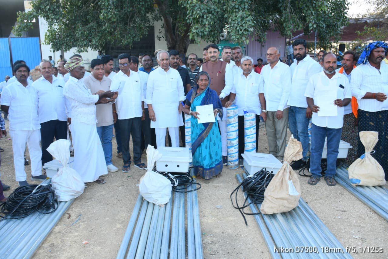 ರಾಯಚೂರು: 224 ಸಣ್ಣ ರೈತರ ಬಾಳಿಗೆ ‘ನೀರಾವರಿ’ ಆಸರೆ; ಬೋರ್‌ವೆಲ್ ಹಾಗೂ ಪಂಪ್‌ಸೆಟ್ ವಿತರಣೆ