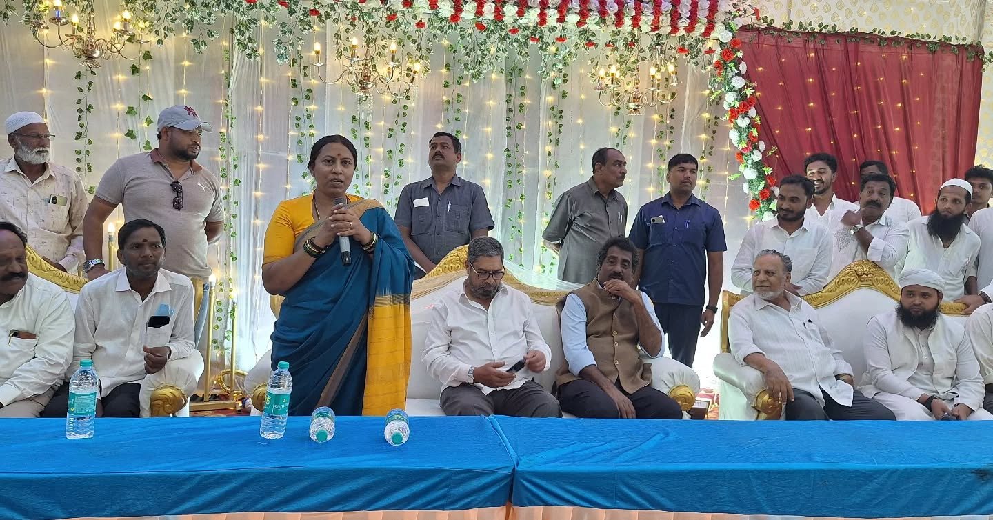 ಕೆ.ಜಿ.ಎಫ್: ₹10 ಕೋಟಿ ವೆಚ್ಚದ ಕಾಮಗಾರಿಗಳಿಗೆ ಭೂಮಿ ಪೂಜೆ – ನಗರದ ಮಾರುಕಟ್ಟೆಗಳಿಗೆ ಸಚಿವ ರಹೀಮ್ ಖಾನ್ ಭೇಟಿ