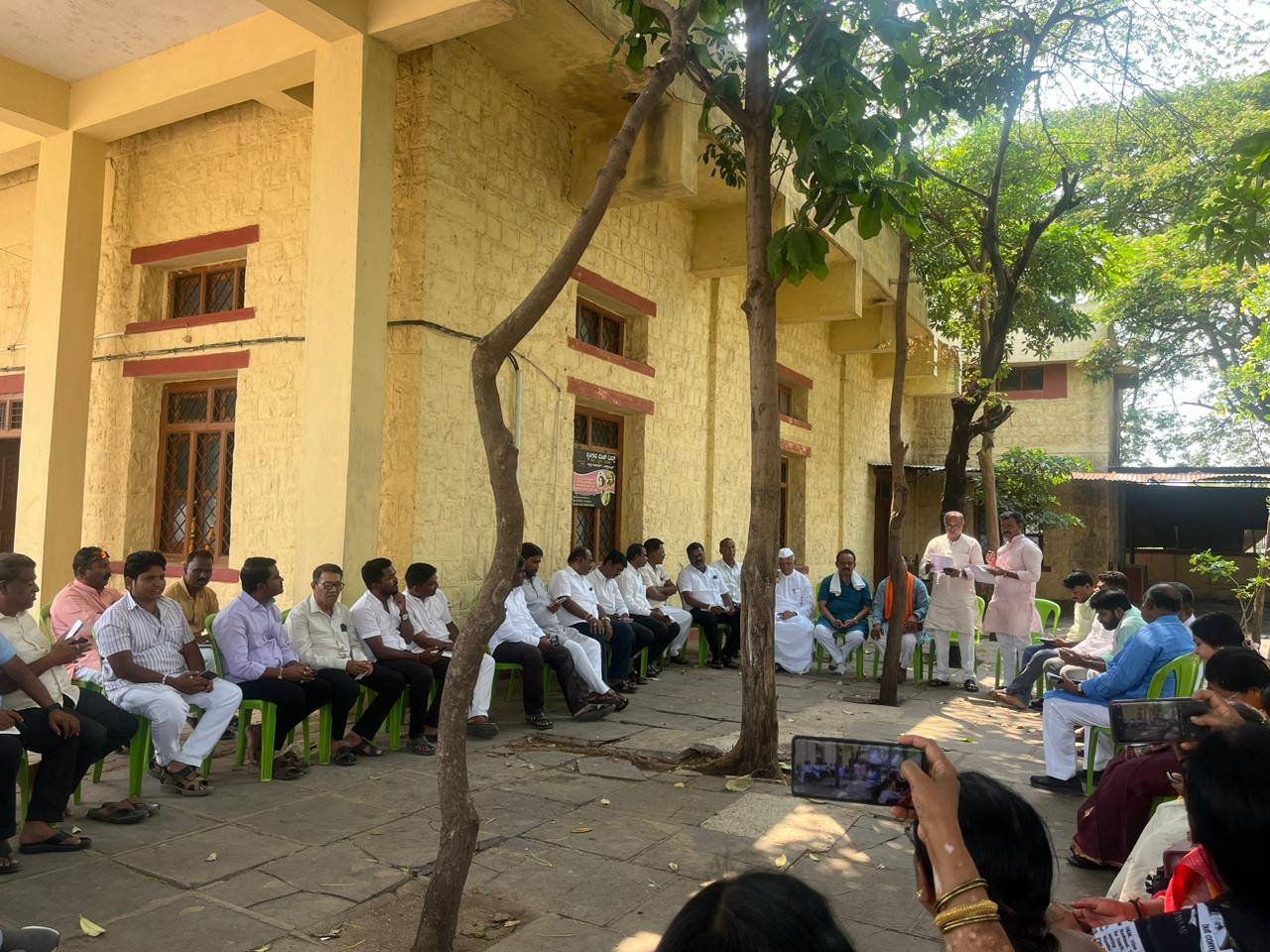 ಬಾಗಲಕೋಟೆ ಉಪಚುನಾವಣೆ; ರಾಂಪುರ ಮಹಾಶಕ್ತಿ ಕೇಂದ್ರದಲ್ಲಿ ಚುನಾವಣಾ ರಣತಂತ್ರ, ಗೆಲುವಿಗಾಗಿ ಕಾರ್ಯಕರ್ತರ ಸಂಕಲ್ಪ