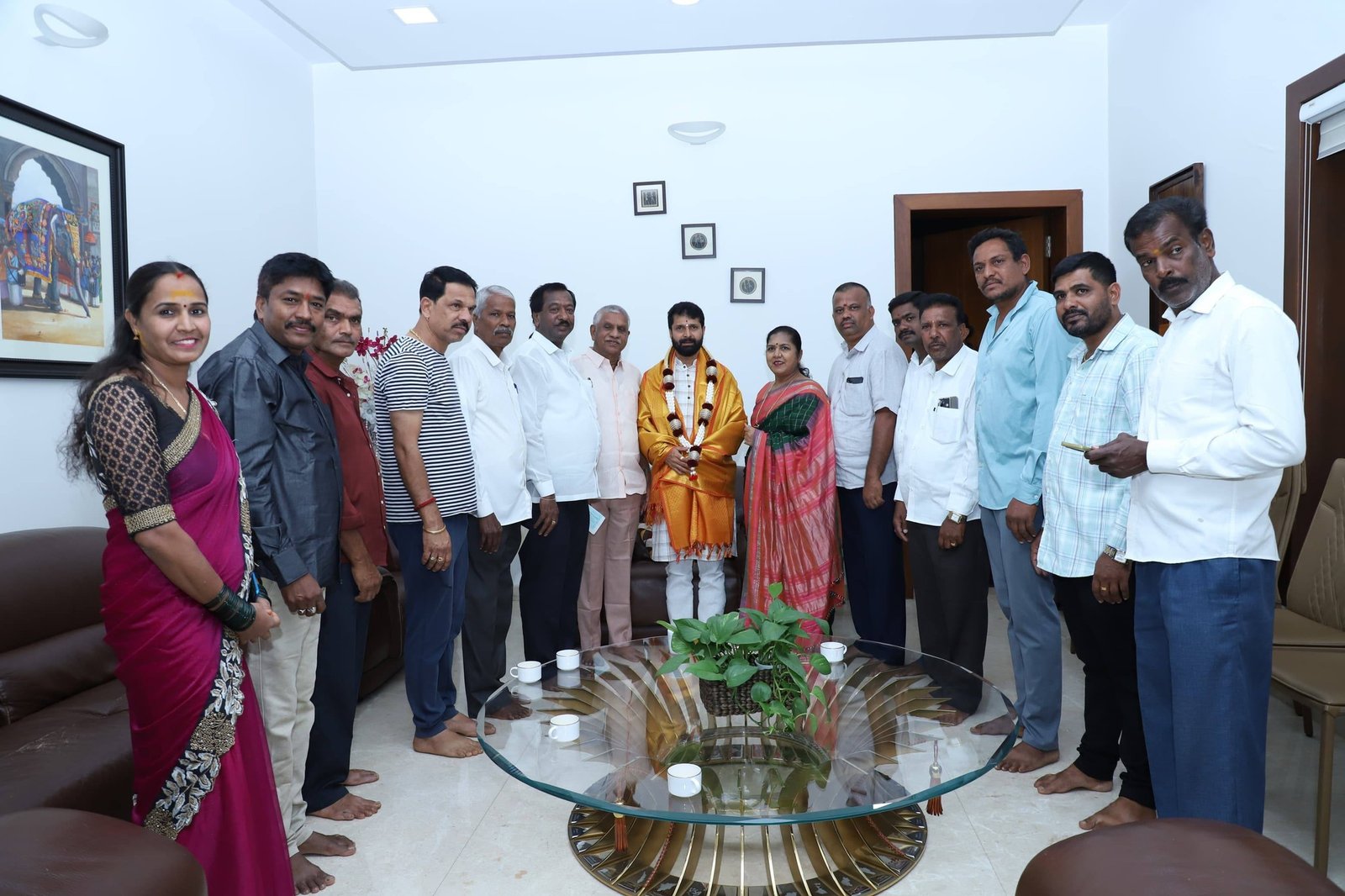 ಚಿಕ್ಕಮಗಳೂರು: ಕನಕ ಸಮುದಾಯ ಭವನದ ಕಾಮಗಾರಿಗೆ ವೇಗ; ಶಾಸಕರ ನಿಧಿಯಿಂದ ಅನುದಾನದ ಚೆಕ್ ವಿತರಿಸಿದ ಸಿ.ಟಿ. ರವಿ