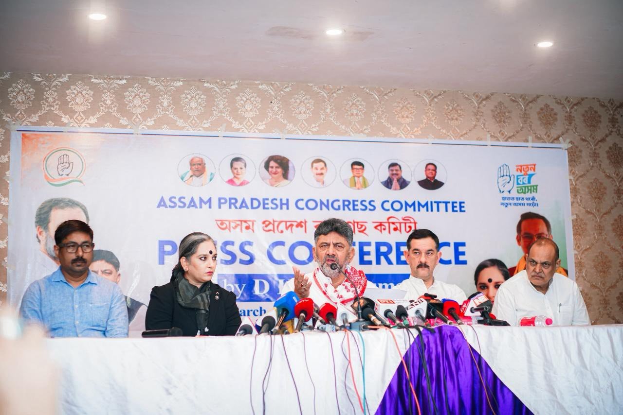 ಅಸ್ಸಾಂನಲ್ಲಿ ಬದಲಾವಣೆಯ ಗಾಳಿ: ಬಿಜೆಪಿಯ ಭ್ರಷ್ಟಾಚಾರಕ್ಕೆ ಜನ ರೋಸಿ ಹೋಗಿದ್ದಾರೆ – ಡಿ.ಕೆ. ಶಿವಕುಮಾರ್