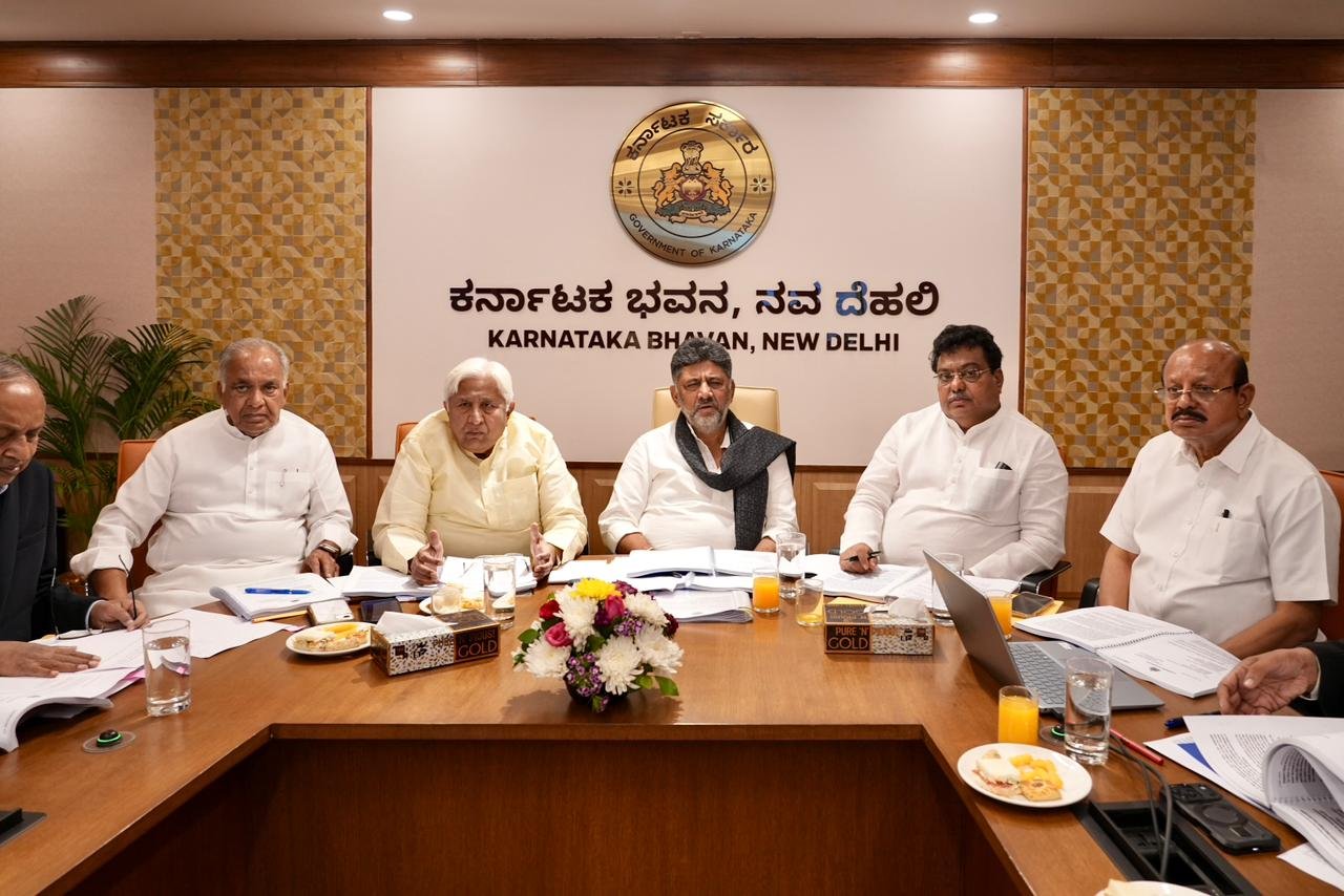 ದೆಹಲಿಯಲ್ಲಿ ಎಂ.ಬಿ. ಪಾಟೀಲ್ ಮಿಂಚಿನ ಸಂಚಾರ: ರಾಜ್ಯದ ನೀರಾವರಿ ಯೋಜನೆಗಳ ಅನುದಾನಕ್ಕಾಗಿ ಕೇಂದ್ರಕ್ಕೆ ಒತ್ತಾಯ