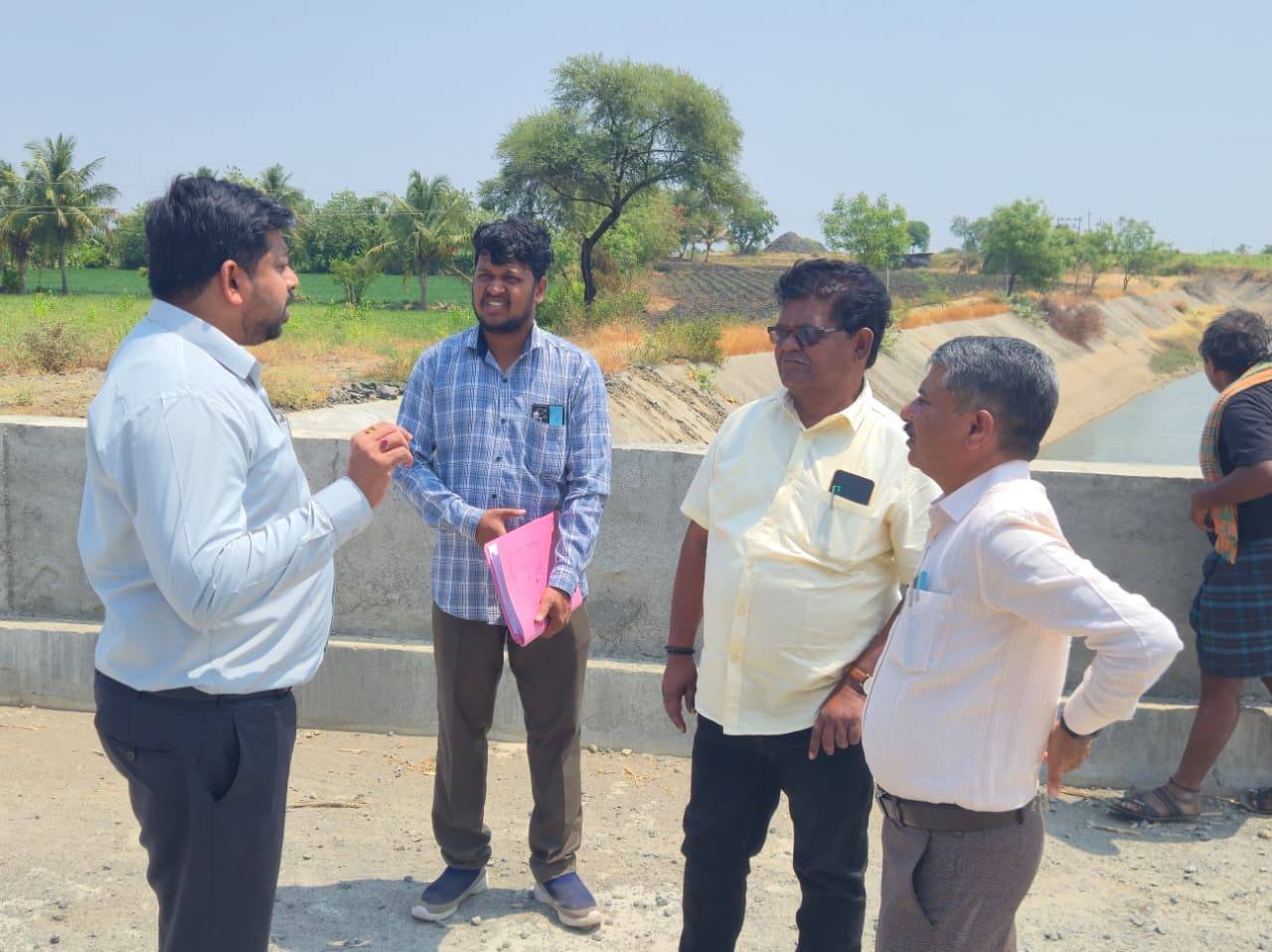 ಗುಣಮಟ್ಟದ ಕಾಮಗಾರಿ ಹಾಗೂ ಮಕ್ಕಳ ಕಲಿಕೆಗೆ ಆದ್ಯತೆ ನೀಡಿ: ಸಿಇಒ ರಿಷಿ ಆನಂದ್ ಸೂಚನೆ