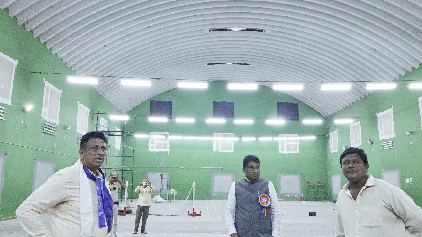 ಚಿಕ್ಕಬಳ್ಳಾಪುರ ಜಿಲ್ಲಾ ಕ್ರೀಡಾಂಗಣಕ್ಕೆ ₹10 ಕೋಟಿ ಅನುದಾನ: ಪ್ರಗತಿ ಪರಿಶೀಲಿಸಿದ ಸಚಿವ ಡಾ. ಎಂ.ಸಿ. ಸುಧಾಕರ್