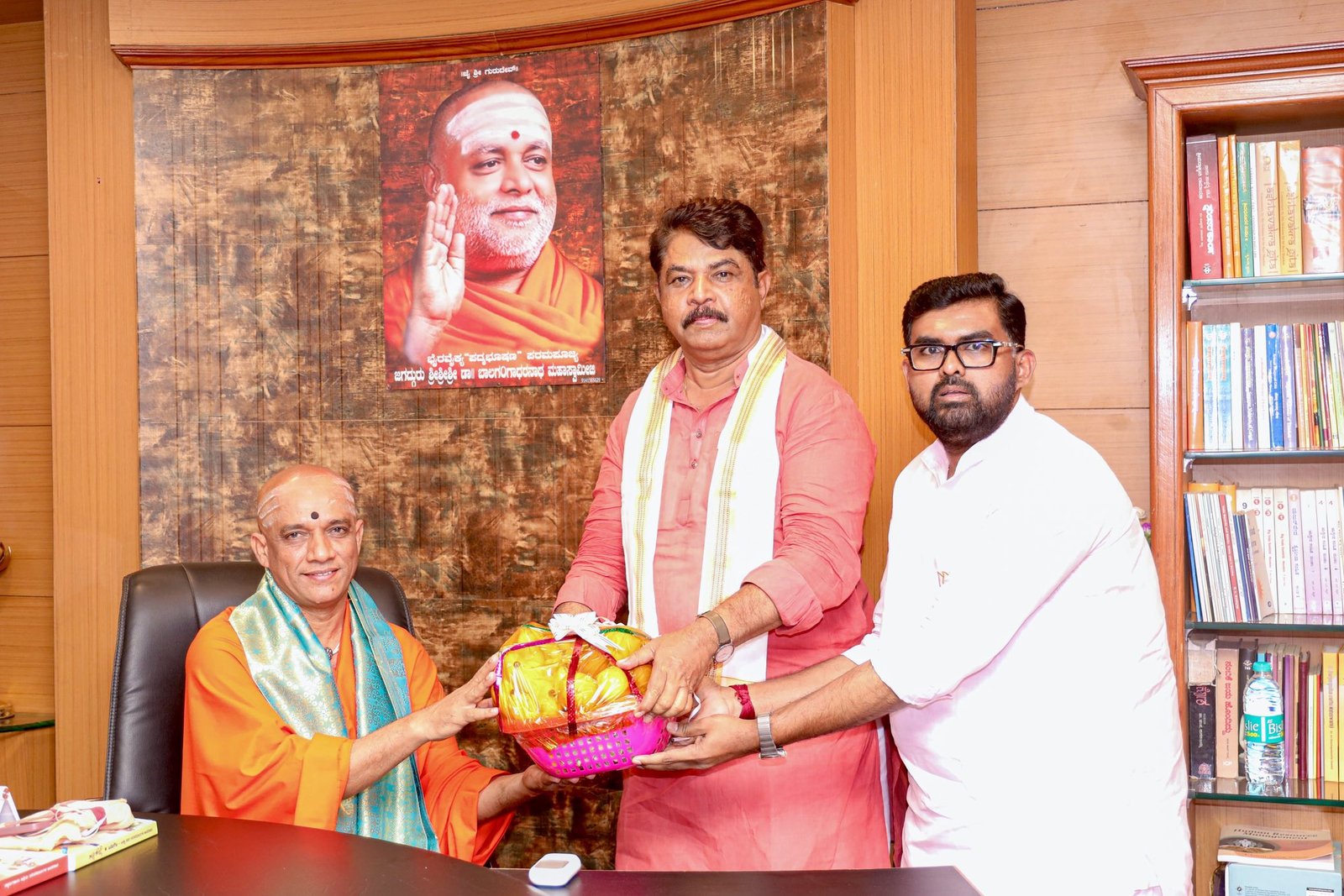 ಆದಿಚುಂಚನಗಿರಿ ಕ್ಷೇತ್ರಕ್ಕೆ ಪ್ರಧಾನಿ ಮೋದಿ ಭೇಟಿ: ಸಿದ್ದತೆಗಳನ್ನು ಪರಿಶೀಲಿಸಿದ ಆರ್. ಅಶೋಕ