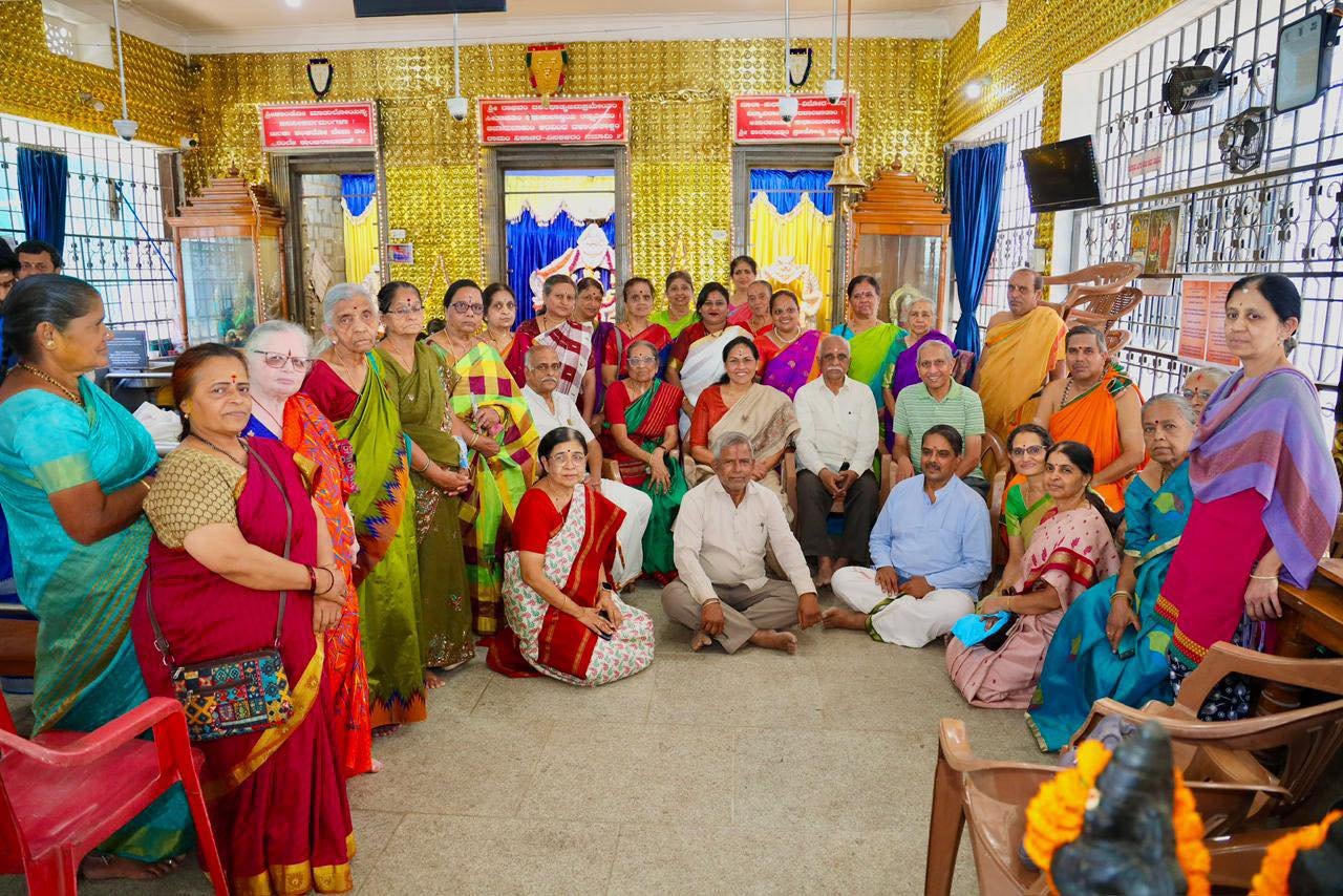 ಮಲ್ಲೇಶ್ವರಂ ಶ್ರೀ ರಾಮ ಮಂದಿರದಲ್ಲಿ ಶೋಭಾ ಕರಂದ್ಲಾಜೆ ವಿಶೇಷ ಪೂಜೆ: ಮಹಿಳಾ ಸಬಲೀಕರಣಕ್ಕಾಗಿ ಪ್ರಾರ್ಥನೆ