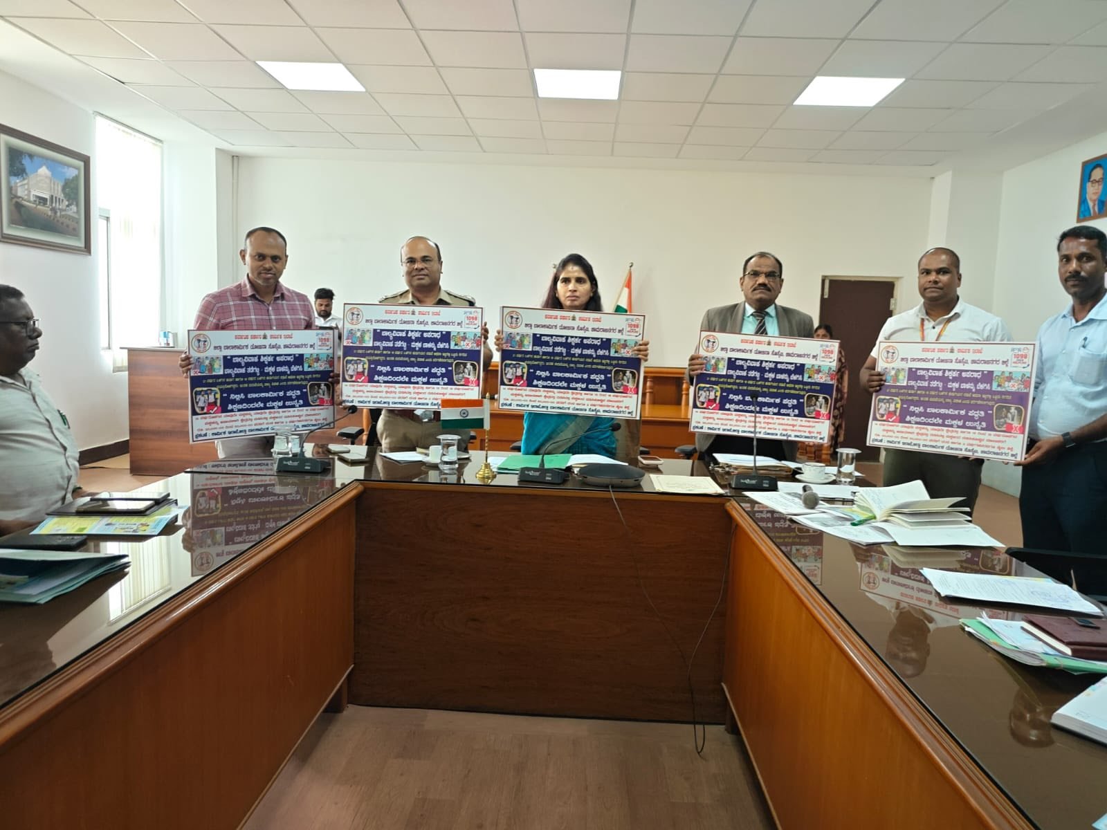 ಬಾಲಕಾರ್ಮಿಕರನ್ನು ದುಡಿಸಿಕೊಂಡರೆ ನಿರ್ದಾಕ್ಷಿಣ್ಯ ಕ್ರಮ: ಜಿಲ್ಲಾಧಿಕಾರಿ ಶ್ರೀರೂಪ ಎಚ್ಚರಿಕೆ