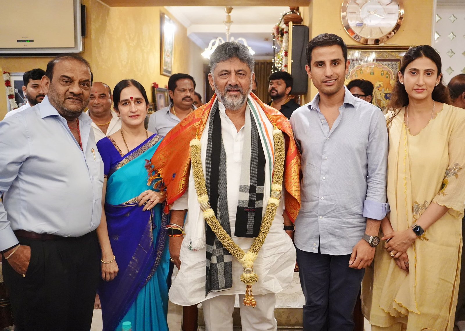 ದಾವಣಗೆರೆ: ಗಣೇಶ್ ಶಾಮನೂರು ನಿವಾಸಕ್ಕೆ ಡಿ.ಕೆ. ಶಿವಕುಮಾರ್ ಭೇಟಿ; ರಾಜಕೀಯ ಸಮಾಲೋಚನೆ