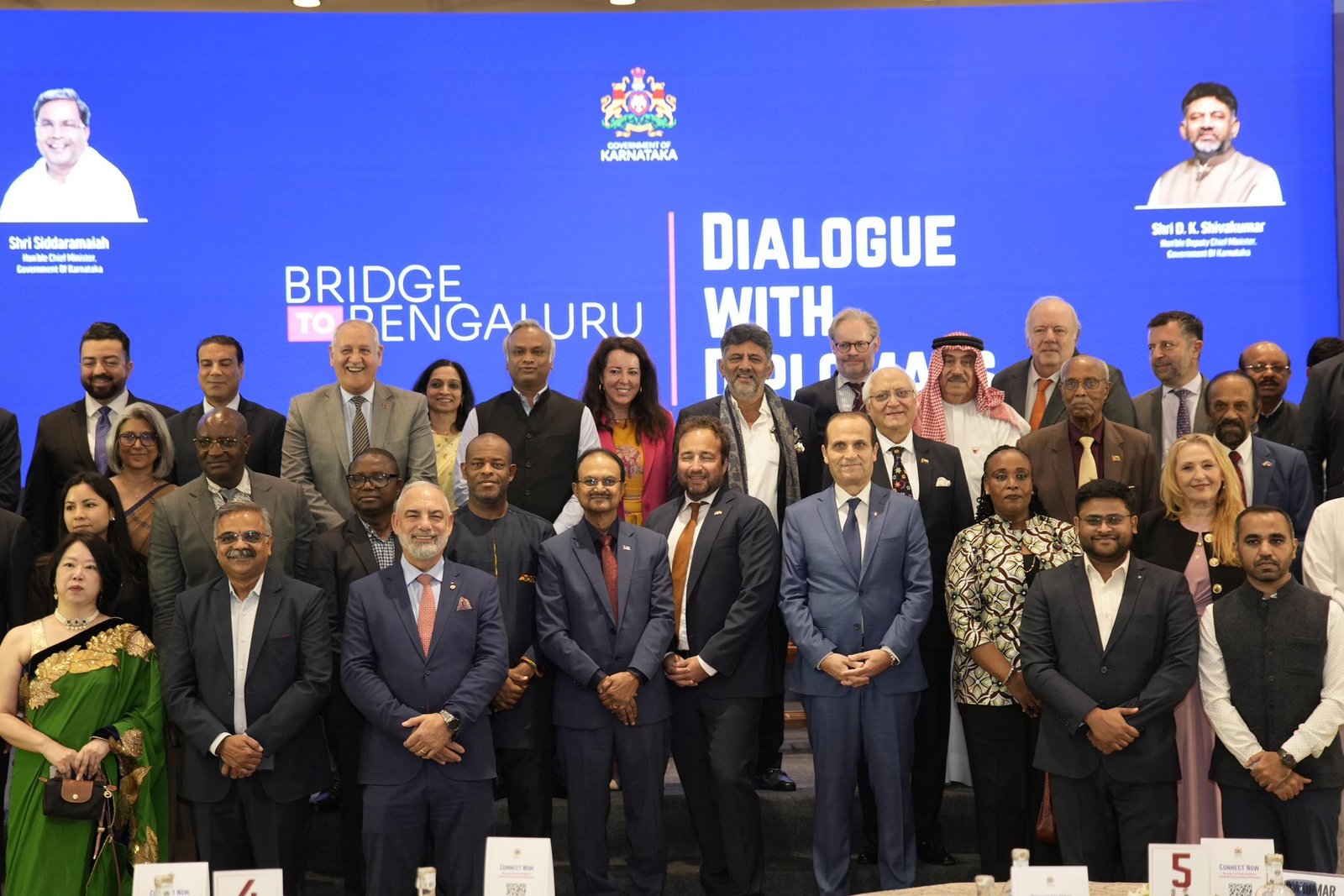 ಜಾಗತಿಕ ತಂತ್ರಜ್ಞಾನ ನಾಯಕತ್ವಕ್ಕೆ ಬೆಂಗಳೂರೇ ಇಂಜಿನ್: ದೆಹಲಿಯಲ್ಲಿ 80ಕ್ಕೂ ಹೆಚ್ಚು ದೇಶಗಳ ರಾಯಭಾರಿಗಳೊಂದಿಗೆ ಡಿ.ಕೆ. ಶಿವಕುಮಾರ್ ಸಂವಾದ