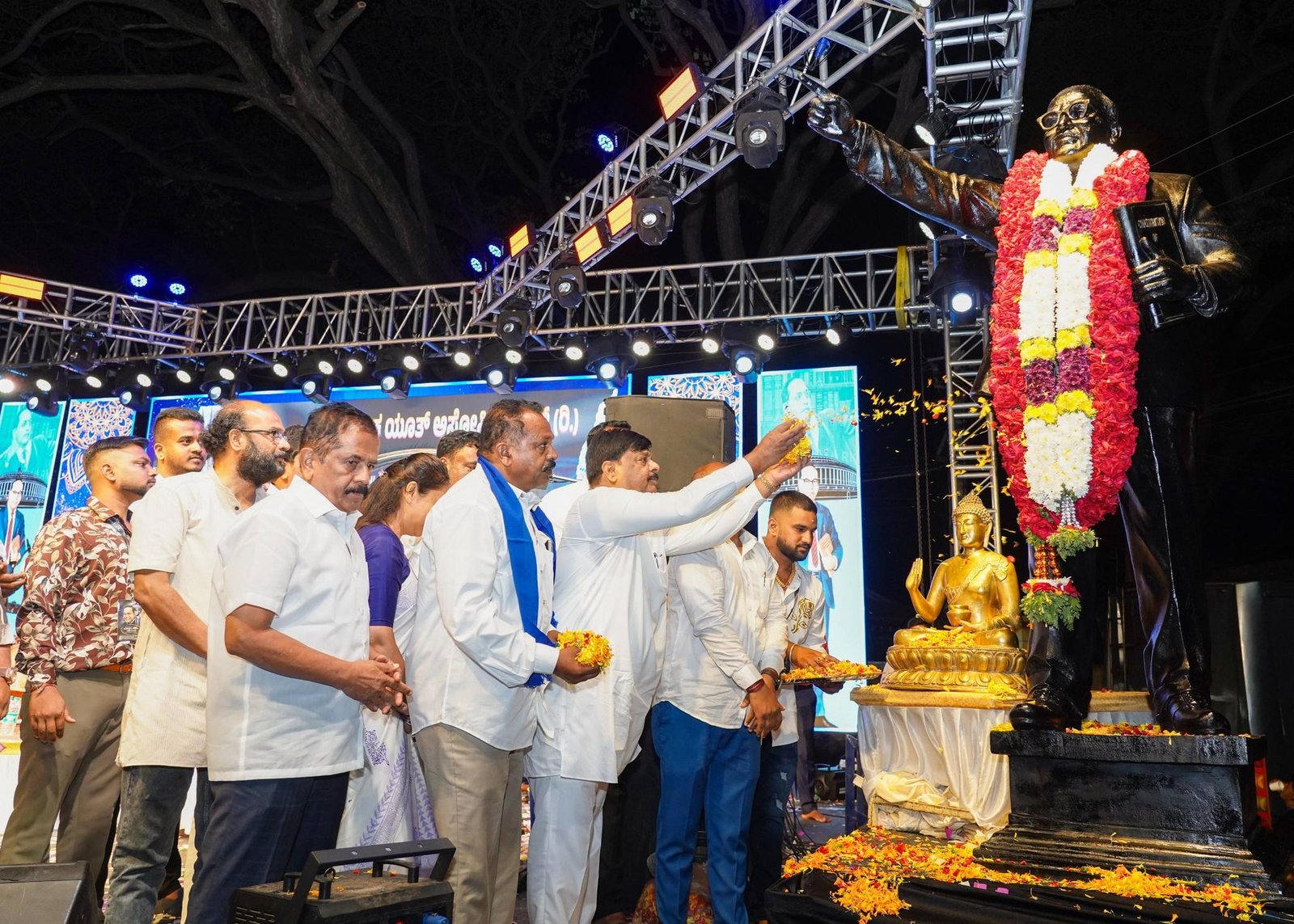 ಅಶೋಕಪುರಂನಲ್ಲಿ ಸಂಭ್ರಮದ ಅಂಬೇಡ್ಕರ್ ಜಯಂತಿ: ಪ್ರತಿಭಾನ್ವಿತ ಮಕ್ಕಳ ಯೋಗ ಪ್ರದರ್ಶನಕ್ಕೆ ಸಚಿವ ಡಾ. ಎಚ್.ಸಿ. ಮಹದೇವಪ್ಪ ಶ್ಲಾಘನೆ