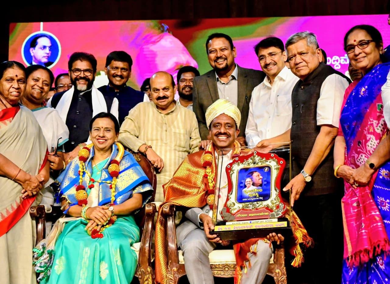 ದಲಿತ ಉದ್ದಿಮೆದಾರರ ಸ್ಫೂರ್ತಿ ಸಿಜಿ ಶ್ರೀನಿವಾಸನ್ ಅವರಿಗೆ ಅಭಿನಂದನೆ: ಬೆಂಗಳೂರಿನಲ್ಲಿ ಗಣ್ಯರ ಸಮಾಗಮ