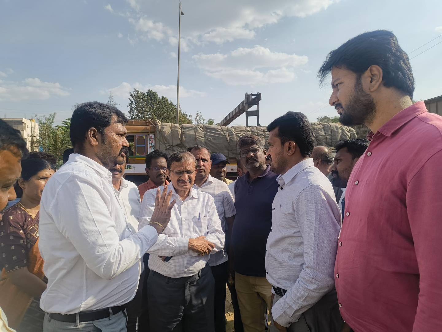 NH-44 ಕಾಮಗಾರಿಗಳ ಶೀಘ್ರ ಪೂರ್ಣಕ್ಕೆ ಸಂಸದ ಡಾ. ಸಿ.ಎನ್. ಮಂಜುನಾಥ್ ಸೂಚನೆ: ಹೈವೇ ಅಧಿಕಾರಿಗಳೊಂದಿಗೆ ಸ್ಥಳ ಪರಿಶೀಲನೆ