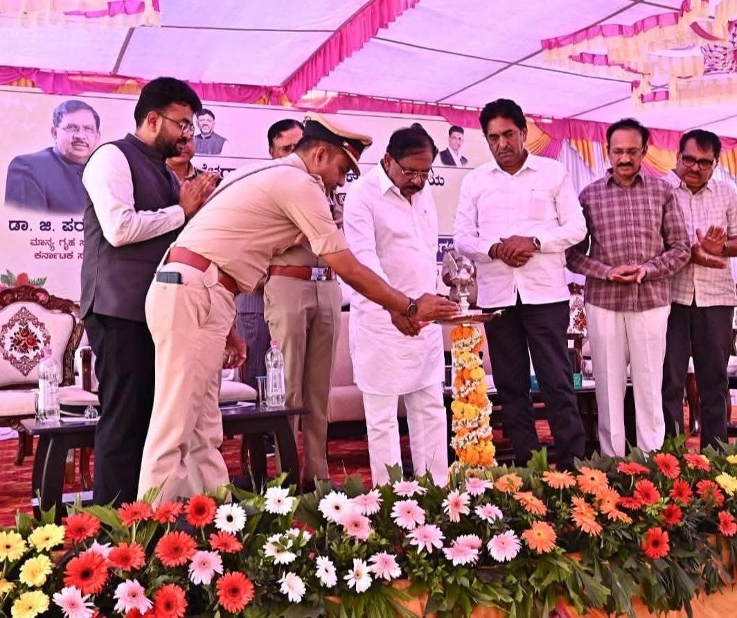 ಬೆಳಗಾವಿಯಲ್ಲಿ 144 ಸುಸಜ್ಜಿತ ಪೊಲೀಸ್ ವಸತಿಗೃಹಗಳ ಲೋಕಾರ್ಪಣೆ: ಸಿಬ್ಬಂದಿ ವರ್ಗಕ್ಕೆ ಕೀ ಹಸ್ತಾಂತರಿಸಿದ ಗೃಹ ಸಚಿವ ಡಾ. ಜಿ. ಪರಮೇಶ್ವರ್